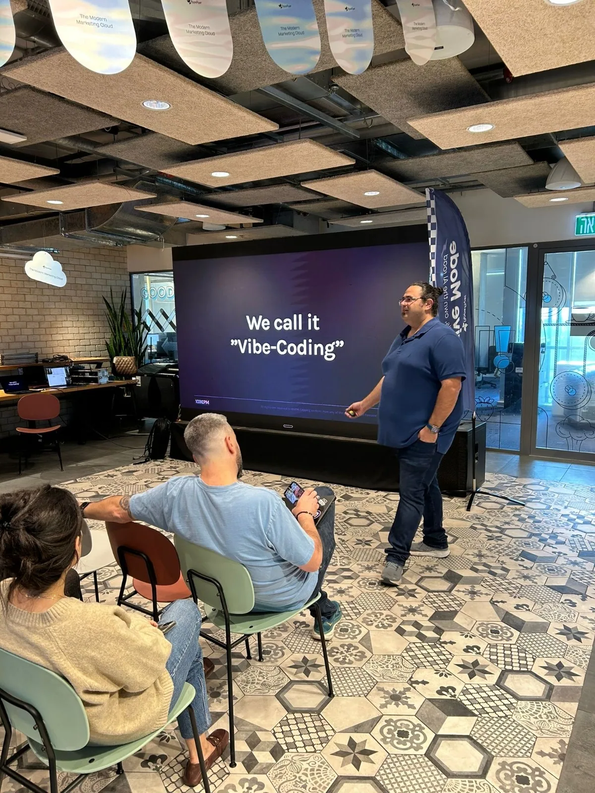 Live vibe-coding presentation building with AI agents